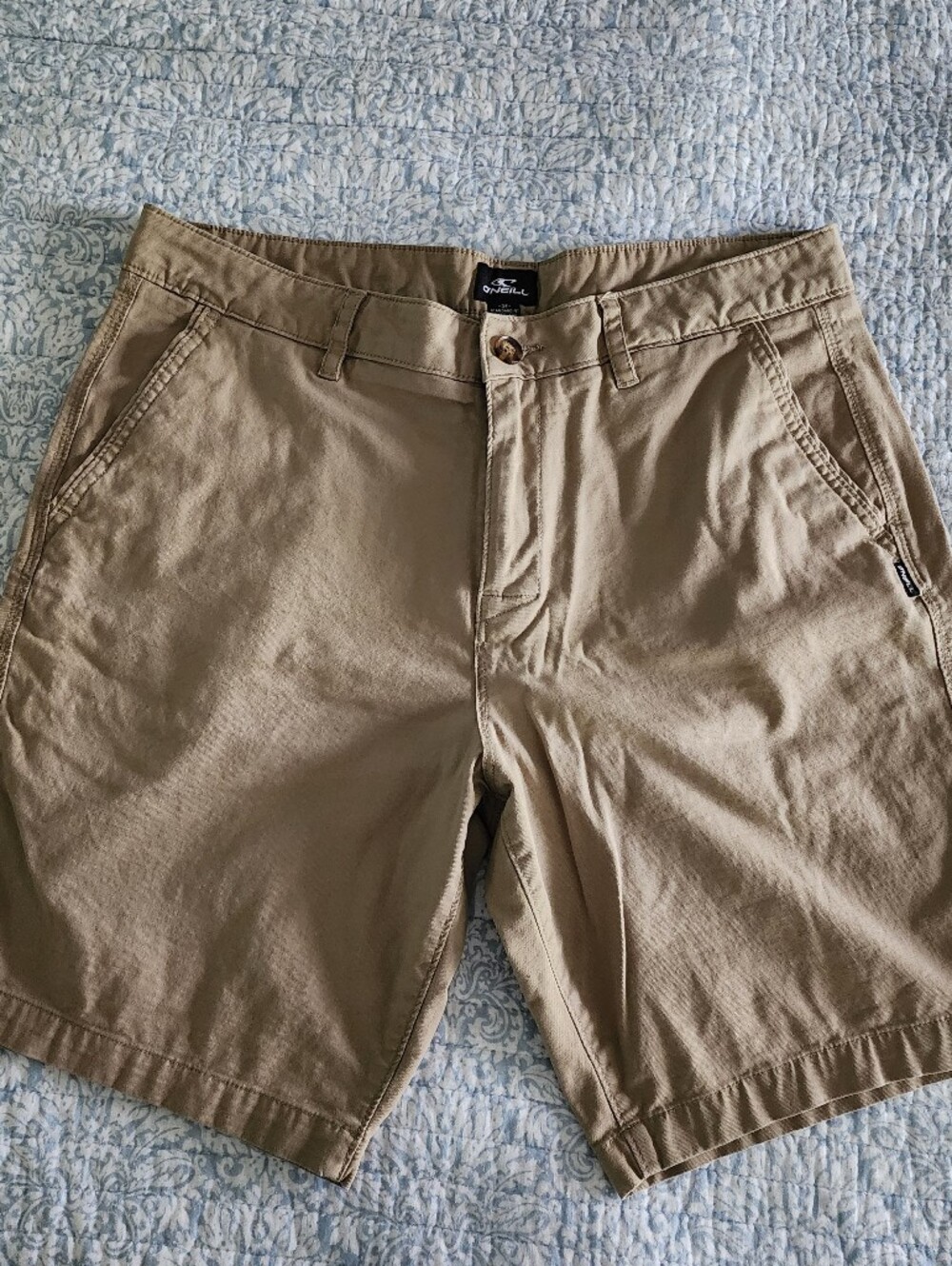 O'Neill Men's Tan Flat Front Shorts